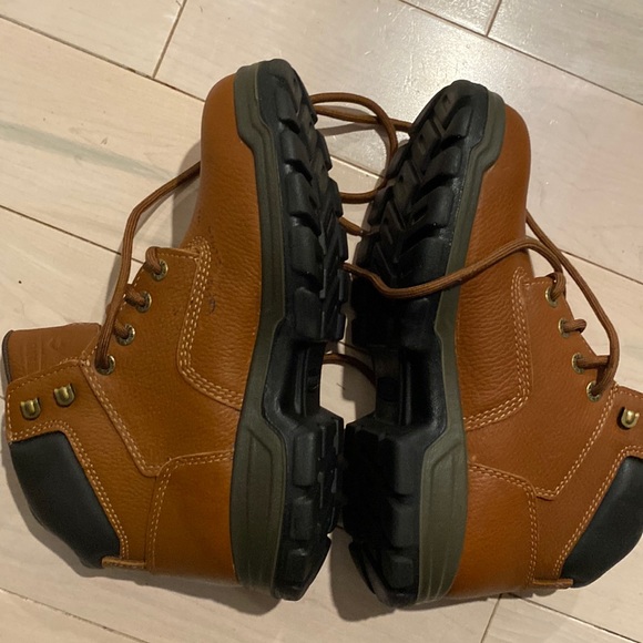 Wolverine brown leather steel toe slit & oil resistant work boots main image 10